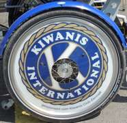Velo Radscheibe mit Logo von Kiwanis International